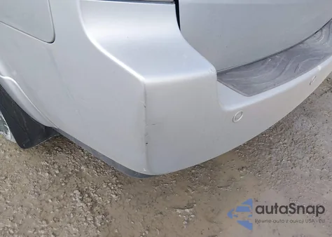 2008 Nissan Quest 3.5 S z USA, uszkodzony, nr VIN 5N1BV28UX8N123246